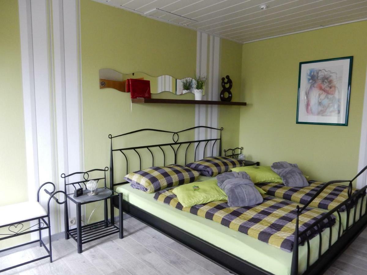 Pension-Jakobs Nachtsheim Buitenkant foto